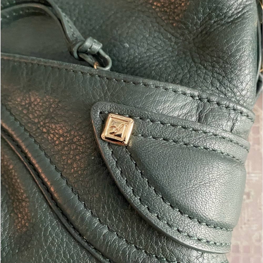 Stone Mountain REAL leather shoulder bag purse Green - Picture 2 of 7